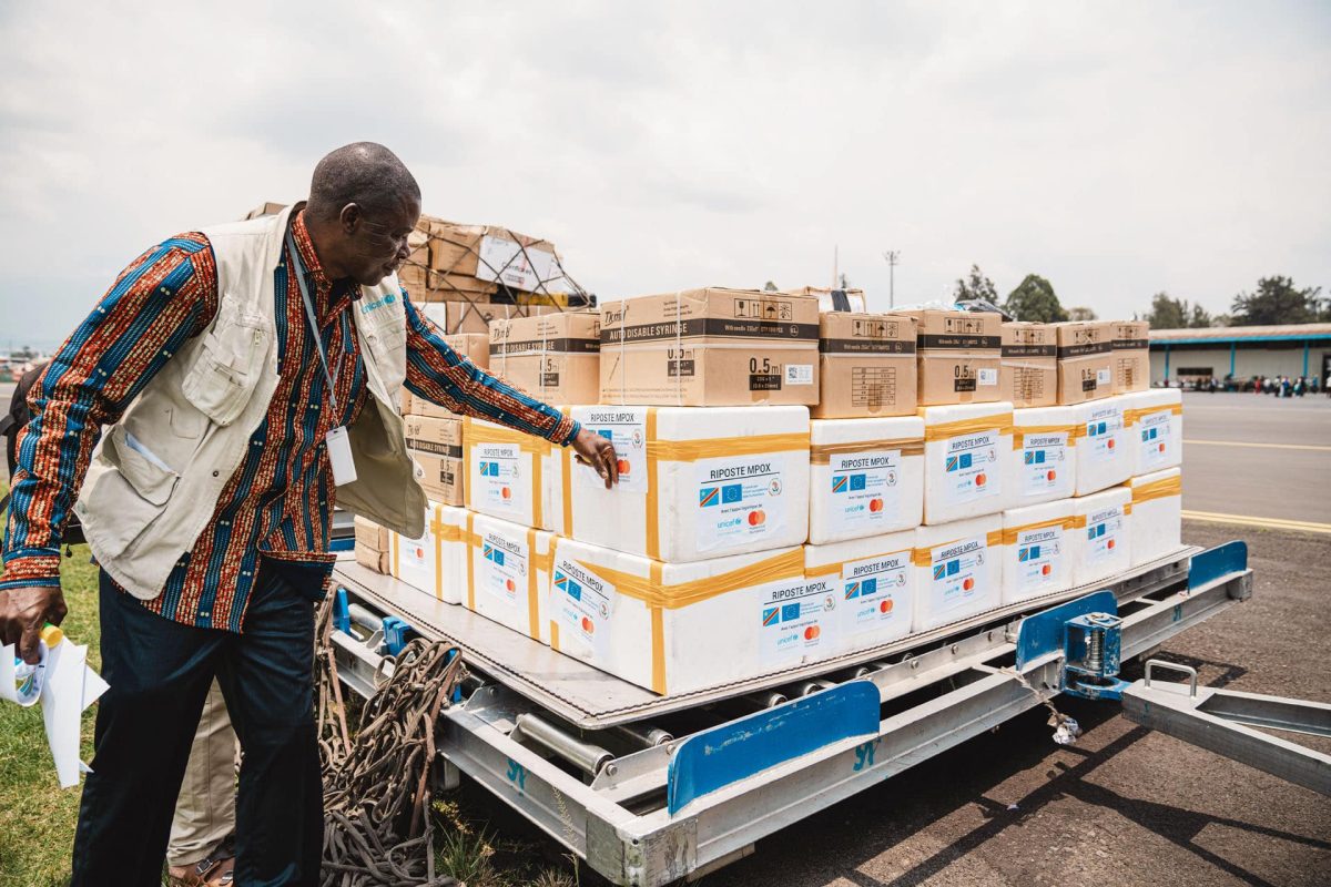 Arrival of over 20,000 doses of the mpox vaccine at Goma International Airport in North Kivu province, DR Congo, on 29 September 2024.