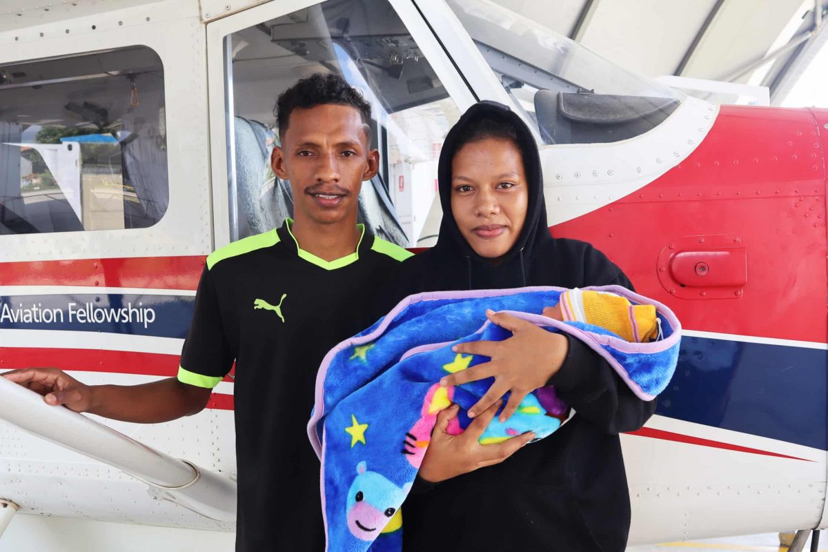 ‘I was frightened’_ MAF medevac helps mum and baby get special care (2)